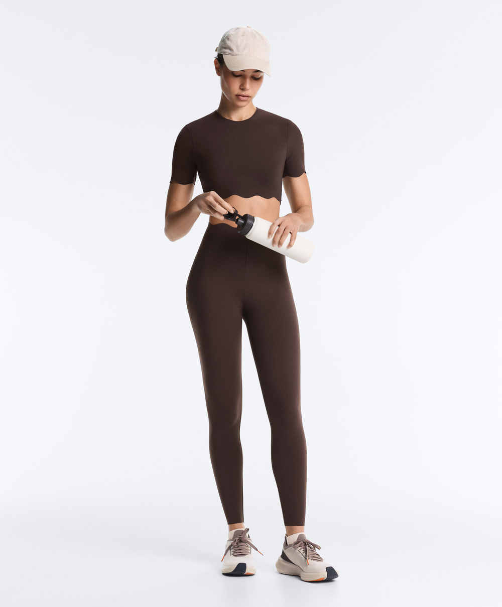 Oysho Топ Compressive волнистый, коричнево-красный