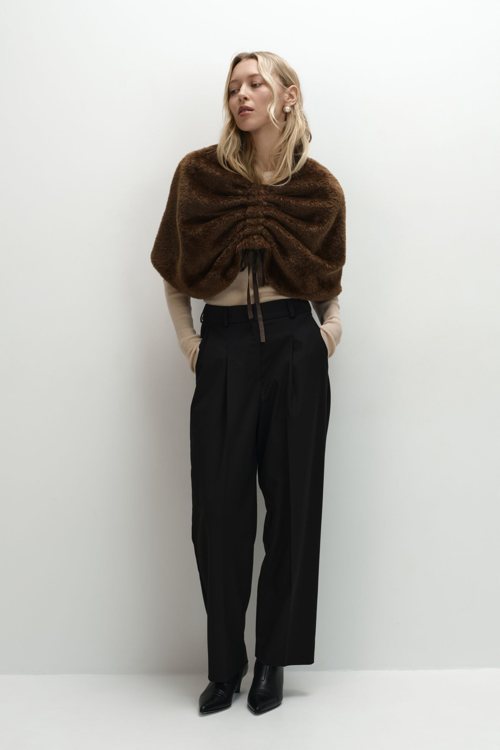 Горжетка из меха