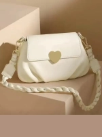 Сумка через плечо маленькая.