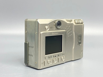 Canon Digital Ixus 300