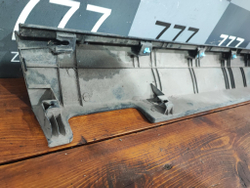 Накладка порога правого Kia Seltos 19-22 Б/У Оригинал 87754q5000