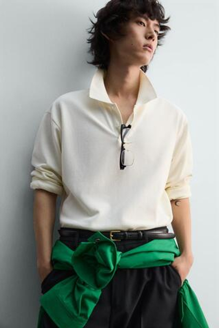 ZARA ПОЛО REGULAR FIT ИЗ ТКАНИ ПИКЕ, ЖЕЛТОВАТО-БЕЛЫЙ