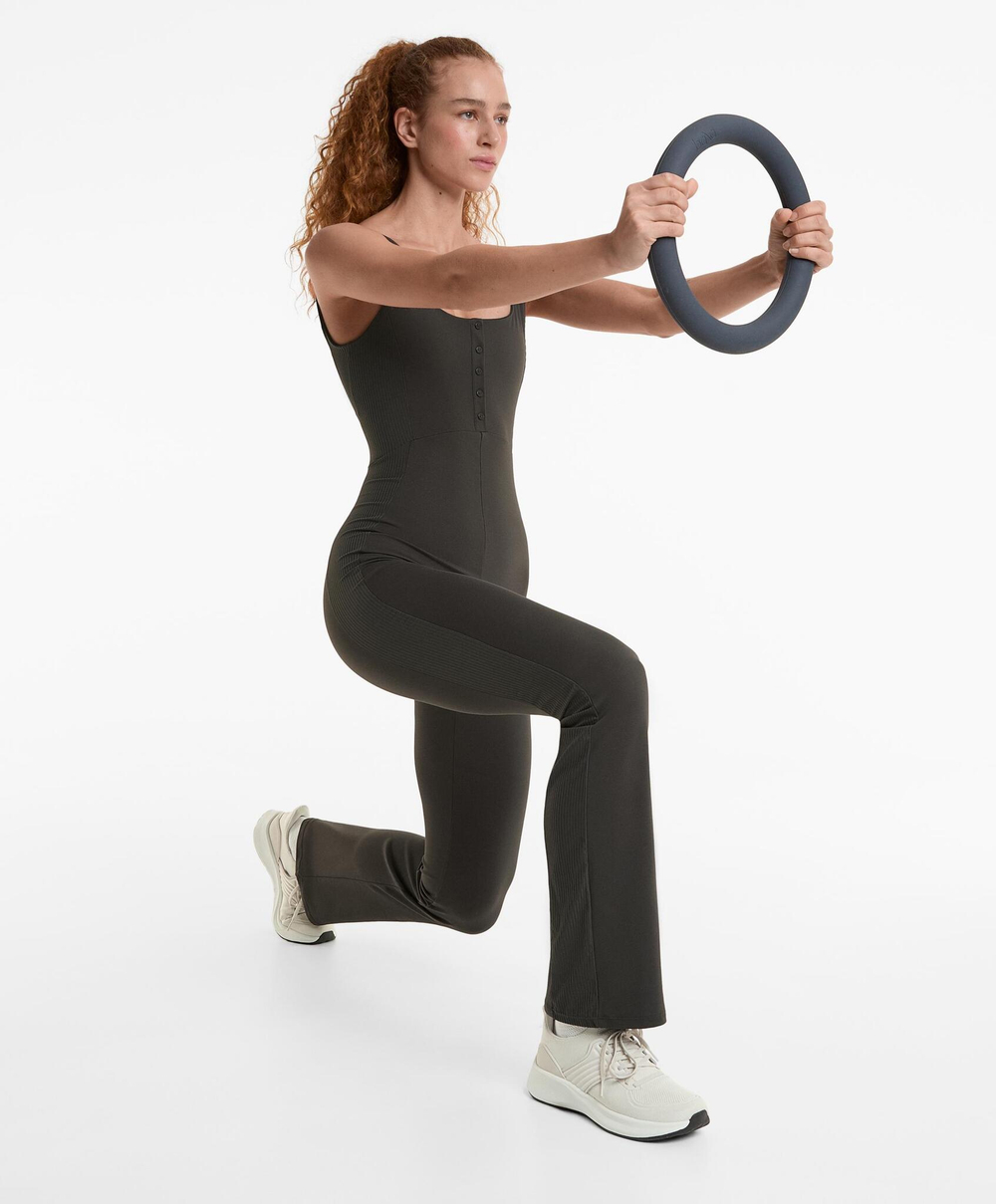 Oysho Длинный комбинезон Comfortlux с деталями в рубчик, свинцовый