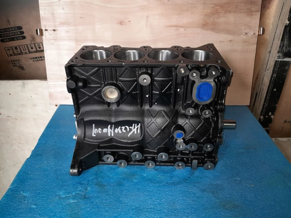 Блок цилиндров Chevrolet Aveo T250 1.2, B12D1 1.2 B12D1 в сборе с коленвалом и поршнями 25185180