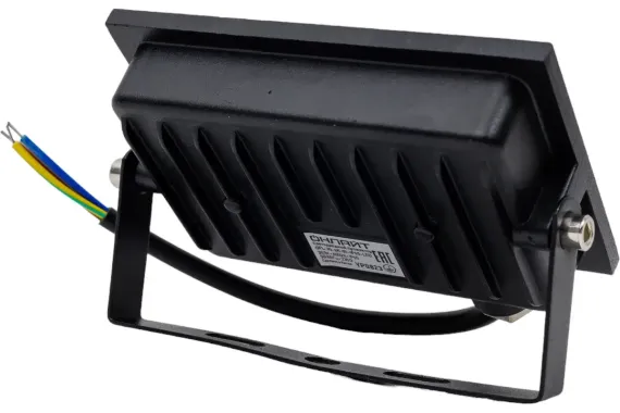 Прожектор светодиодный Онлайт 30W OFL 6000К 2400Лм IP65 черный 31885