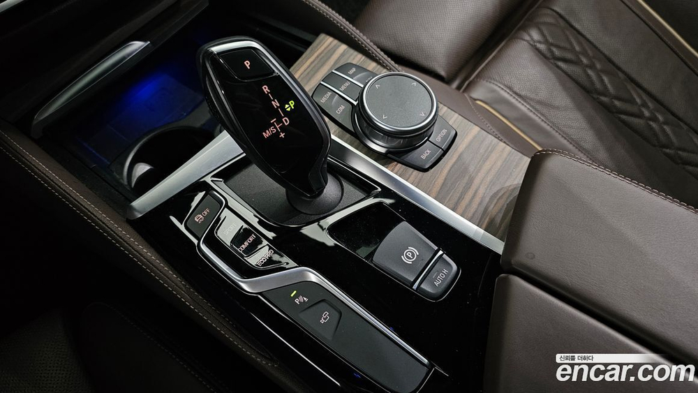 BMW 5 Series (G30) 530i xDrive M Sports Plus (09.2019)