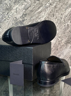 Туфли Prada