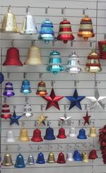 большие новогодние елочные игрушки