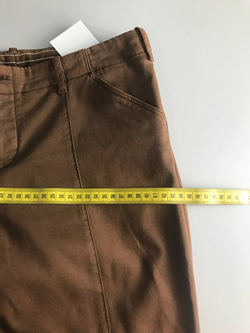 Брюки Massimo Dutti модного оттенка, маркировка 42, визуально на 48 размер