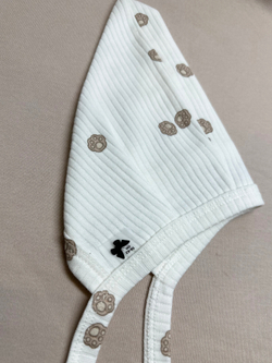 Чепчик Гномик Лапки Рубчик Экрю RinaAmari