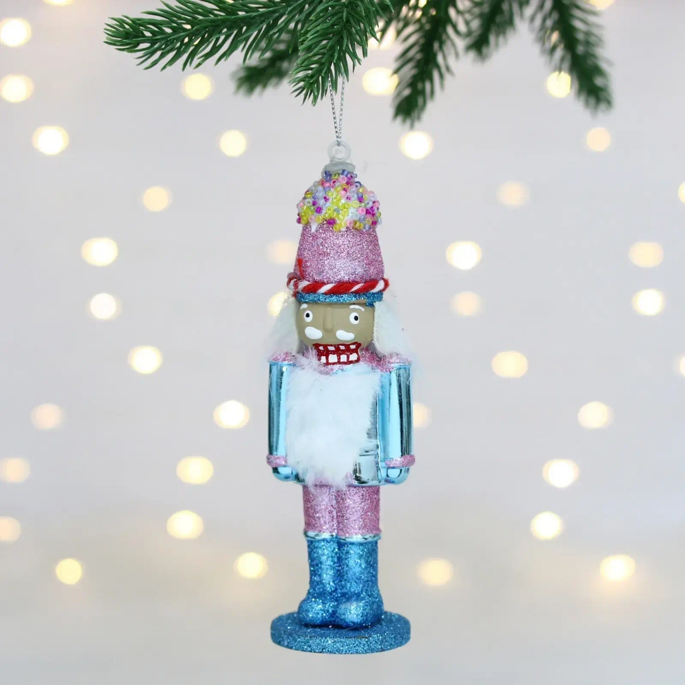 Елочная игрушка «Очаровательный солдат» 5*4*16 см, Голубой