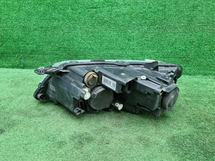 Фара правая Geely Atlas (2016-2022) галоген