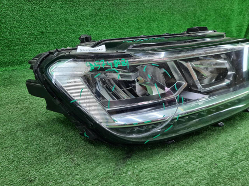 Битая Фара правая VW Tiguan 2 (2016-2020) LED