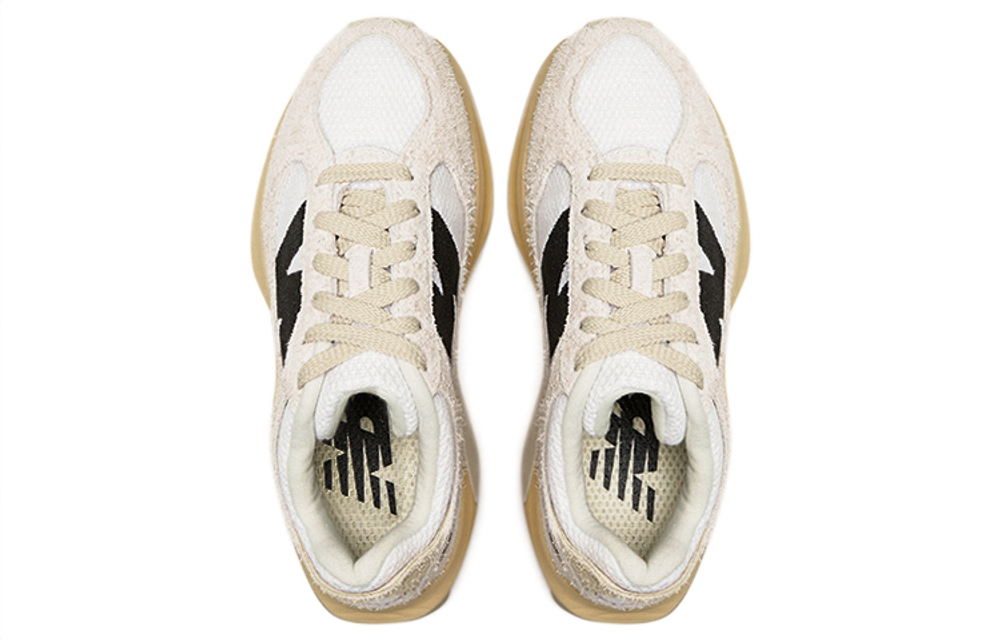 Кроссовки New Balance Warped Runner
