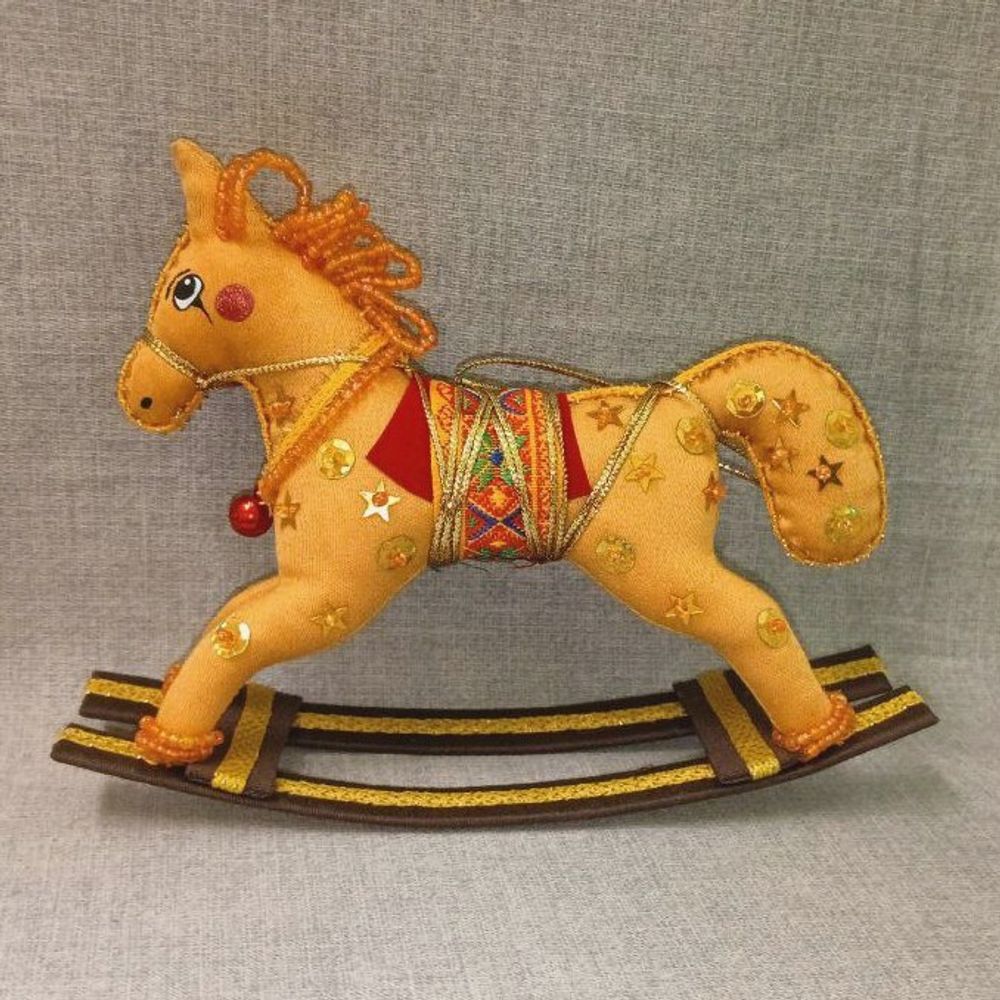 Бисерная ёлочная игрушка Лошадка-качалка №2