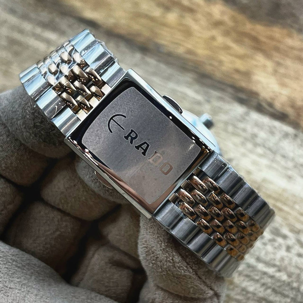 Часы Rado