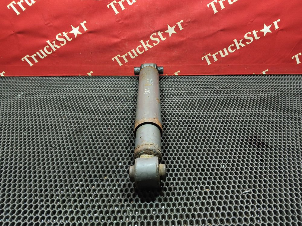 Амортизатор передний 2017г