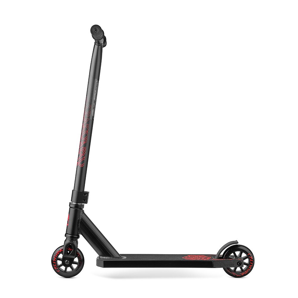 Трюковый самокат Madd Gear Rascal