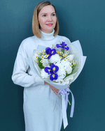 Весенний букет из ирисов и тюльпанов(00457)