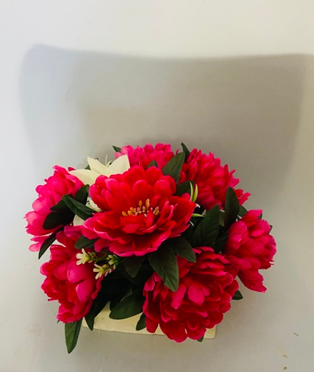 Полянка ритуальная утяжеленная на постаменте