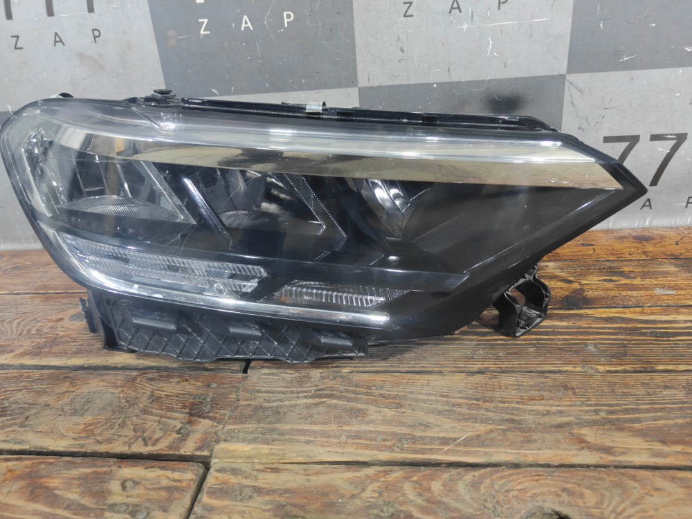 Фара правая LED Volkswagen Polo 6 20-нв Б/У Оригинал 6N5941006A