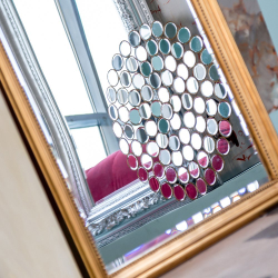 Декоративное настенное зеркало Голливуд Объект мечты