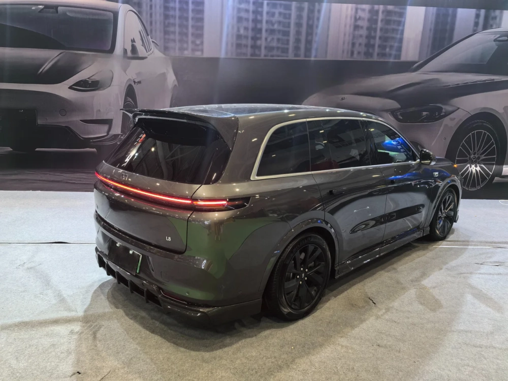 Карбоновый обвес для Li Xiang L8 2022-2025+ Ли