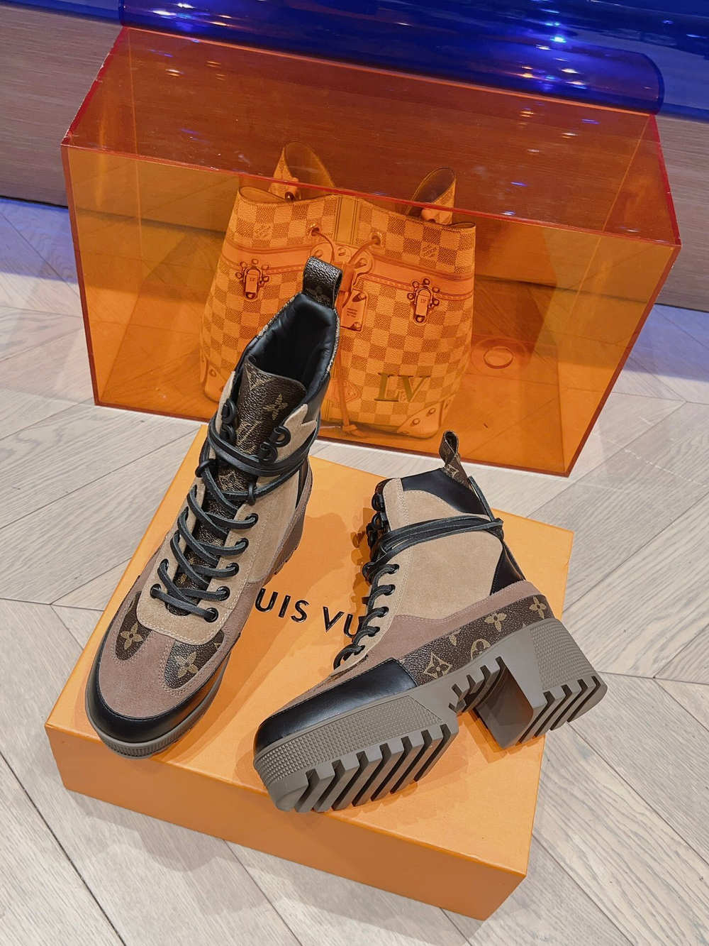 Louis Vuitton Laureate Desert Boot