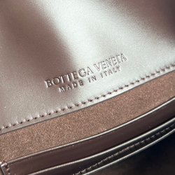 Bottega Veneta Baby Liberta 24 cm