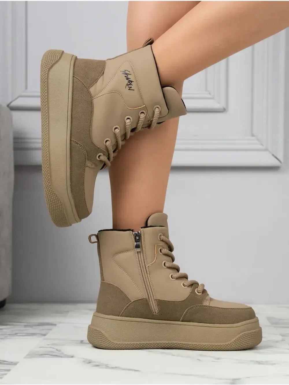 Дутики зимние на платформе