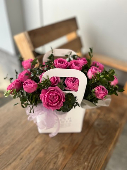 Композиция с розами Мисти баблз