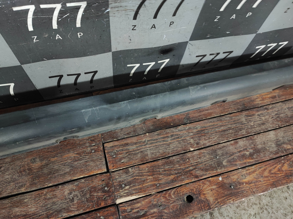 Накладка порога правого Kia Rio 4 X-Line 17-нв Б/У Оригинал 87752H0500