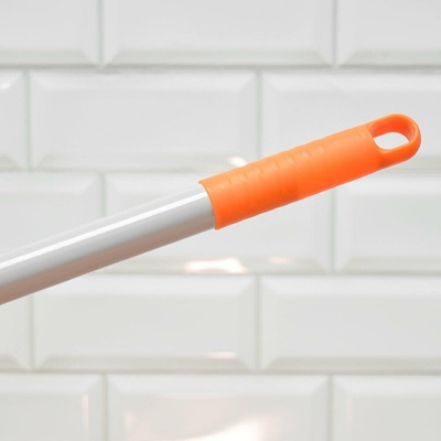 Черенок для щеток 100см телескопический, цвет в ассортименте