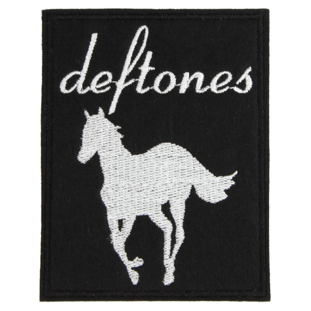 Нашивка с вышивкой группы Deftones