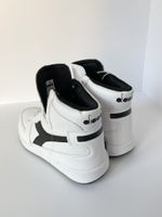 Новые кроссовки Diadora, 33