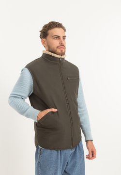 "Универсал" мужской жилет из овчины цвет Хаки