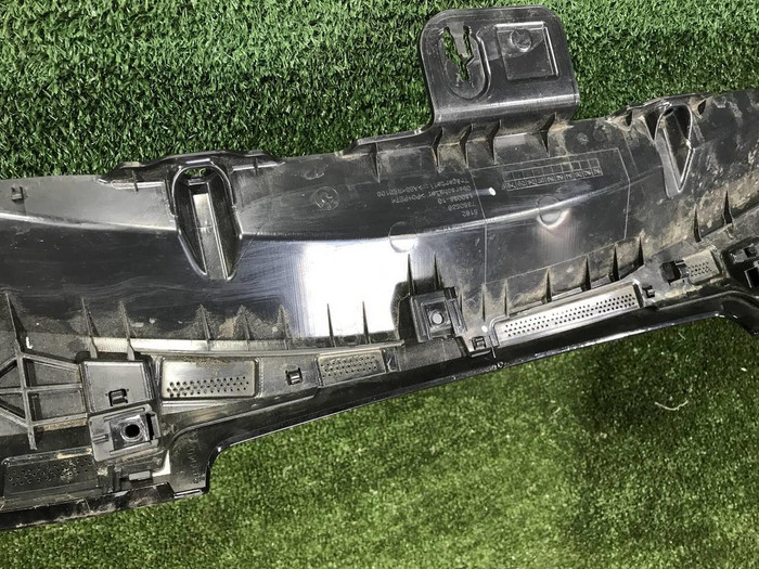 Кронштейн спойлера багажника BMW X1 F48 (15-22)