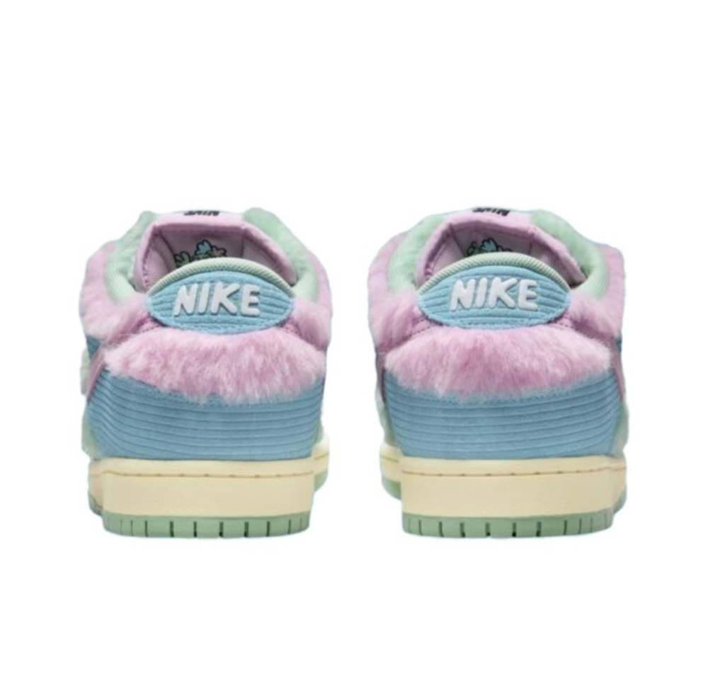 Кроссовки Nike x Verdy SB Dunk Low 'Visty' FN6040-400