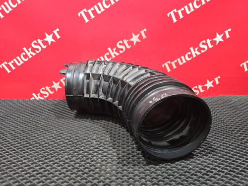 Патрубок воздушного фильтра 2020 г