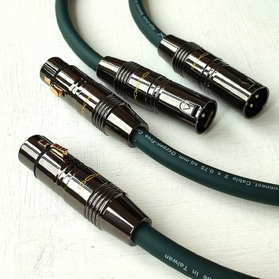 DAXX R386 Балансный 2XLR-2XLR кабель (папа-мама) из бескислородной меди. High Grade D=9mm (пара)