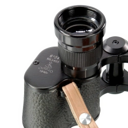 Бинокль Veber Реплики Б-6 6х24, вид на линзу и кожаный ремень