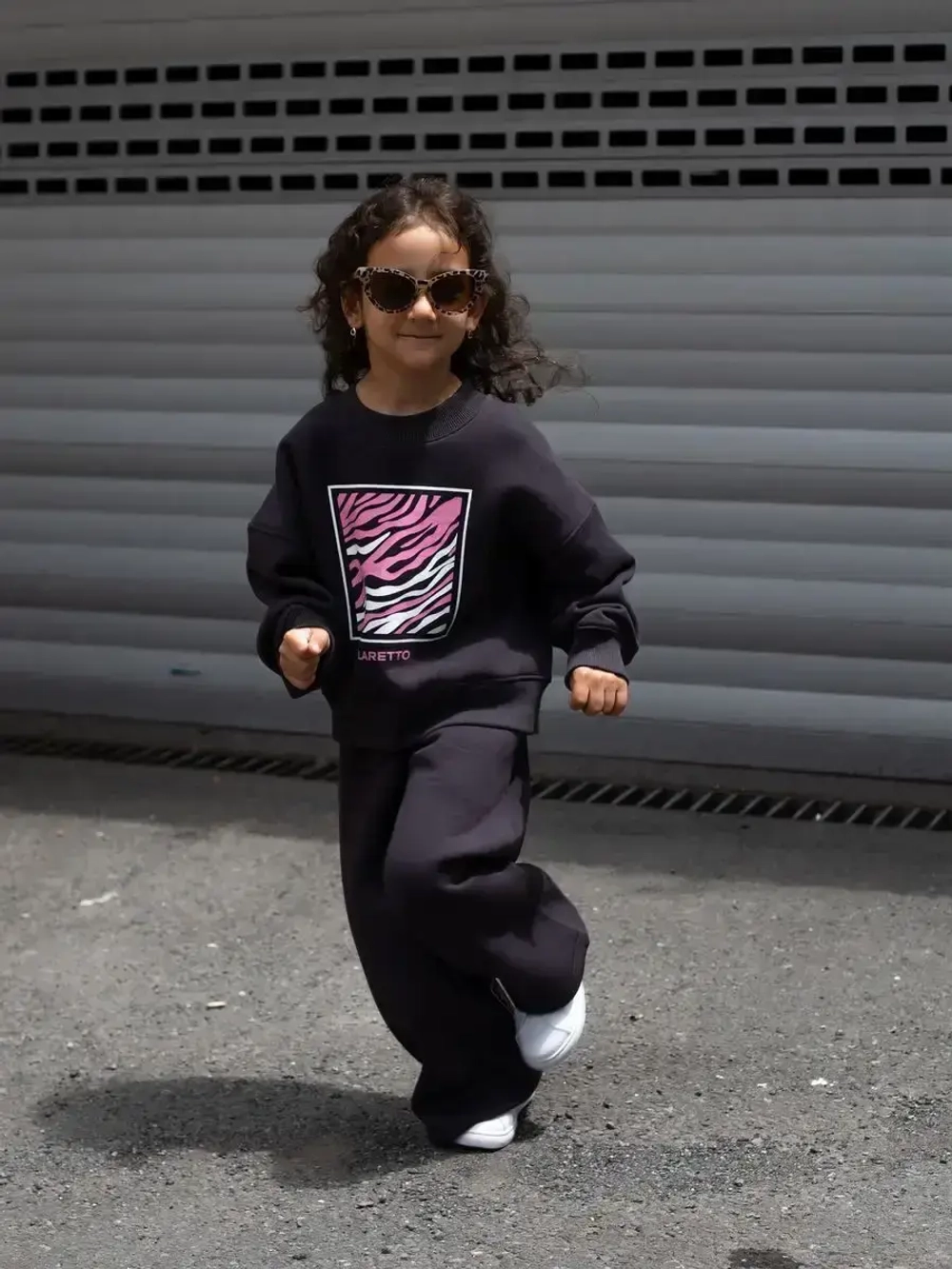 Спортивный костюм для девочек на осень