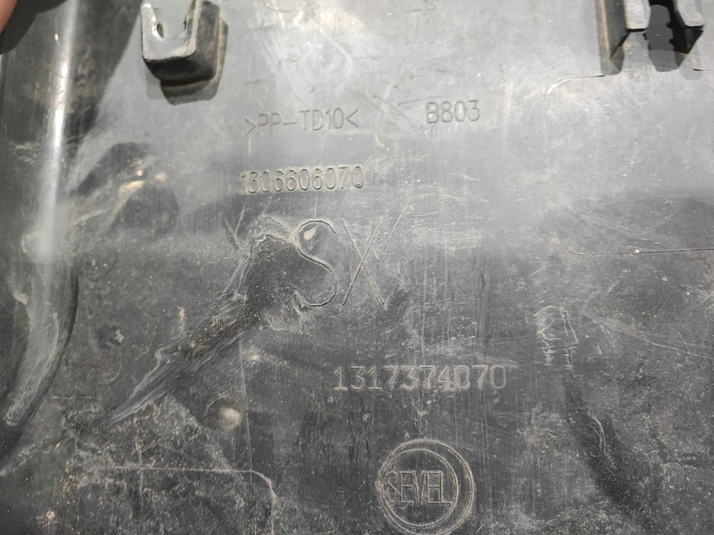 Накладка сдвижной двери левой Jumper, Ducato 06-22 Б/У Оригинал 1306606070