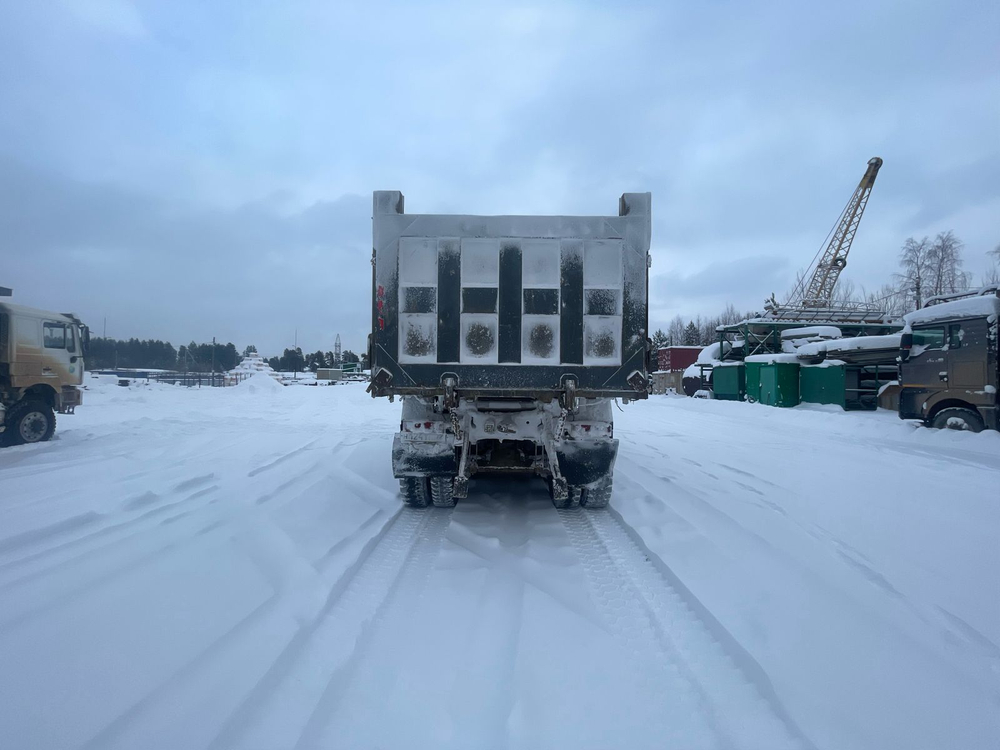 Shacman (Shaanxi) SX* 6x6 Самосвал SX32586T385 (Дизельный, 11,6 л, 369 л.с., МТ)