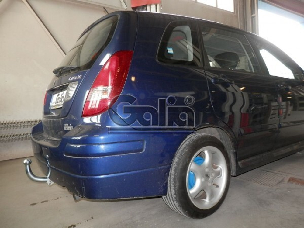 Фаркоп оцинкованный Galia S057A для Suzuki Liana хетчбек 2WD/4WD 2001-2007(паспорт и сертификат в комплекте)(без электрики)
