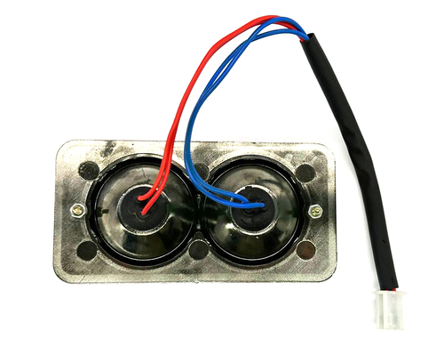 Фонарь задний прямоугольный двухцветный