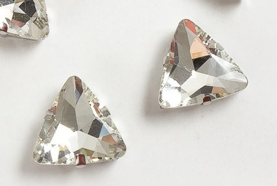 Стразы пришивные стекло в оправе "Треугольник", р. 18 мм, серебро