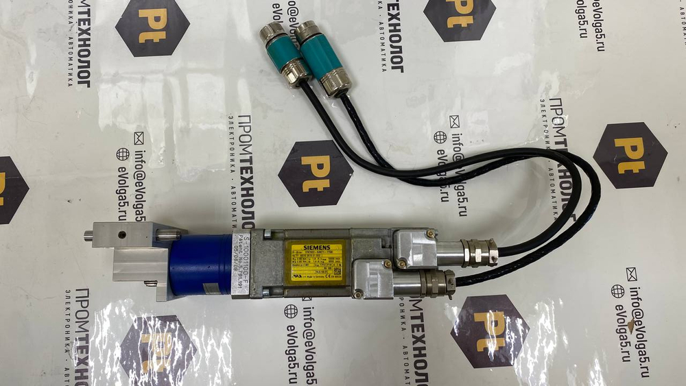 Siemens 1FK7022-5AK71-7TG0 б/у