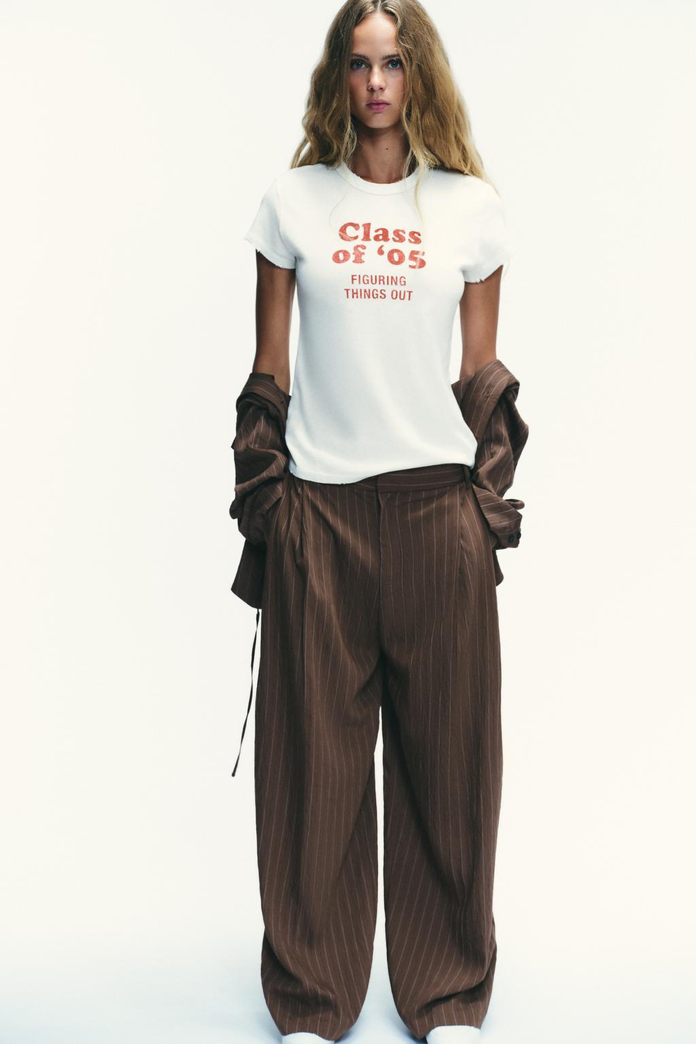 ZARA ФУТБОЛКА В СТИЛЕ РУСТИК С НАДПИСЬЮ, БЕЛЫЙ/КРАСНЫЙ