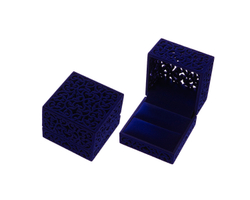 Футляр резной под кольцо (бархат, синий)